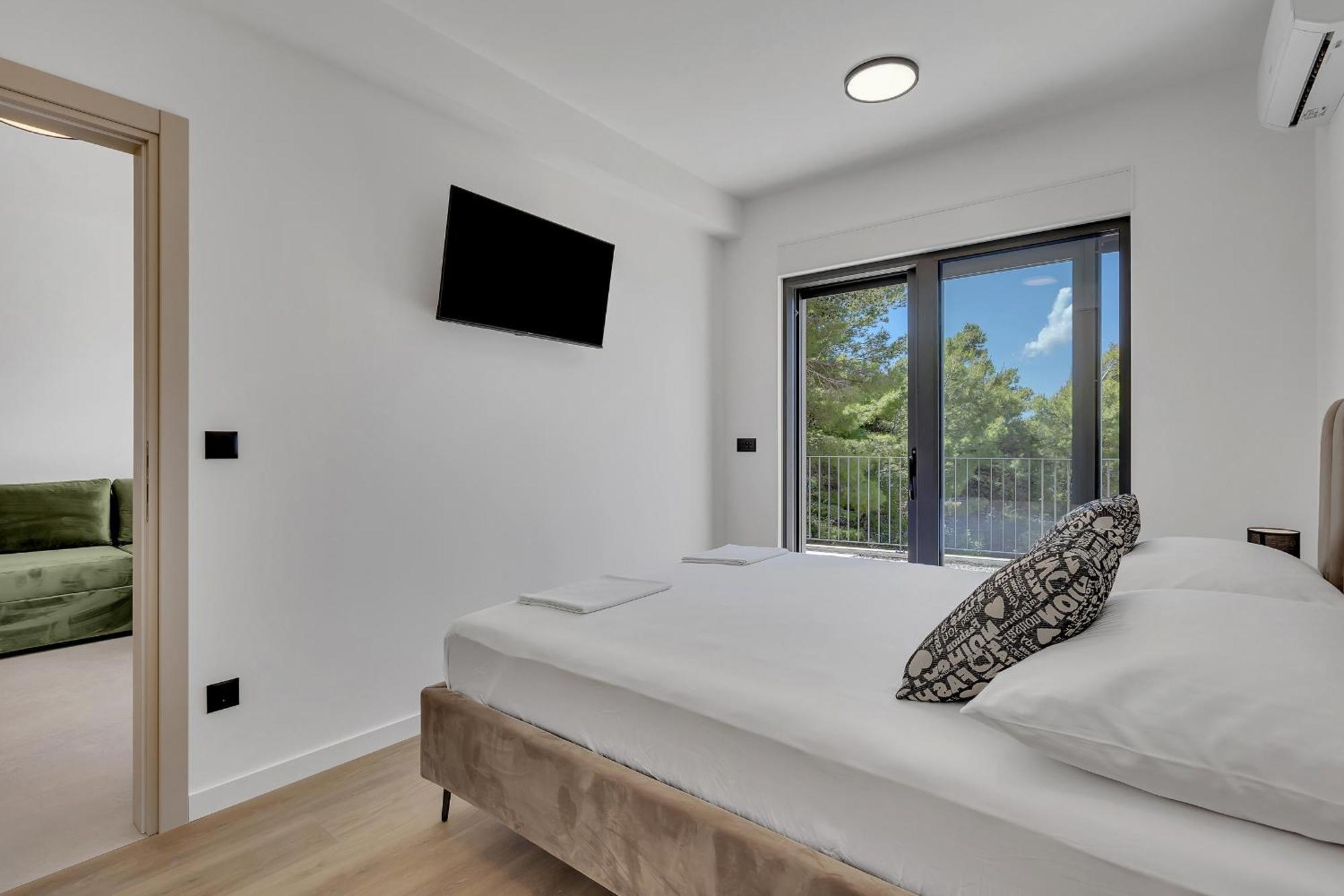 Villa Lito - Only 50M From Sea! - Makarska Exklusiv Brela Buitenkant foto