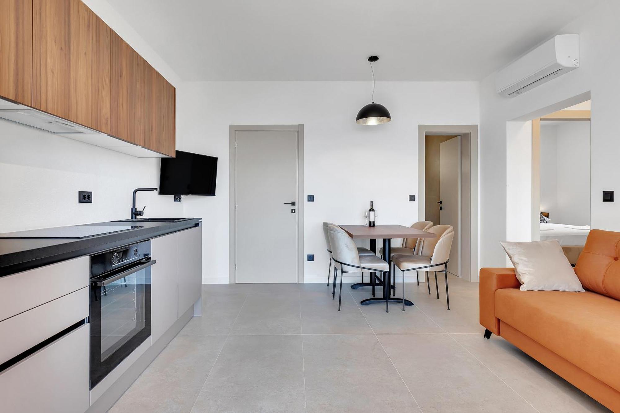 Villa Lito - Only 50M From Sea! - Makarska Exklusiv Brela Buitenkant foto