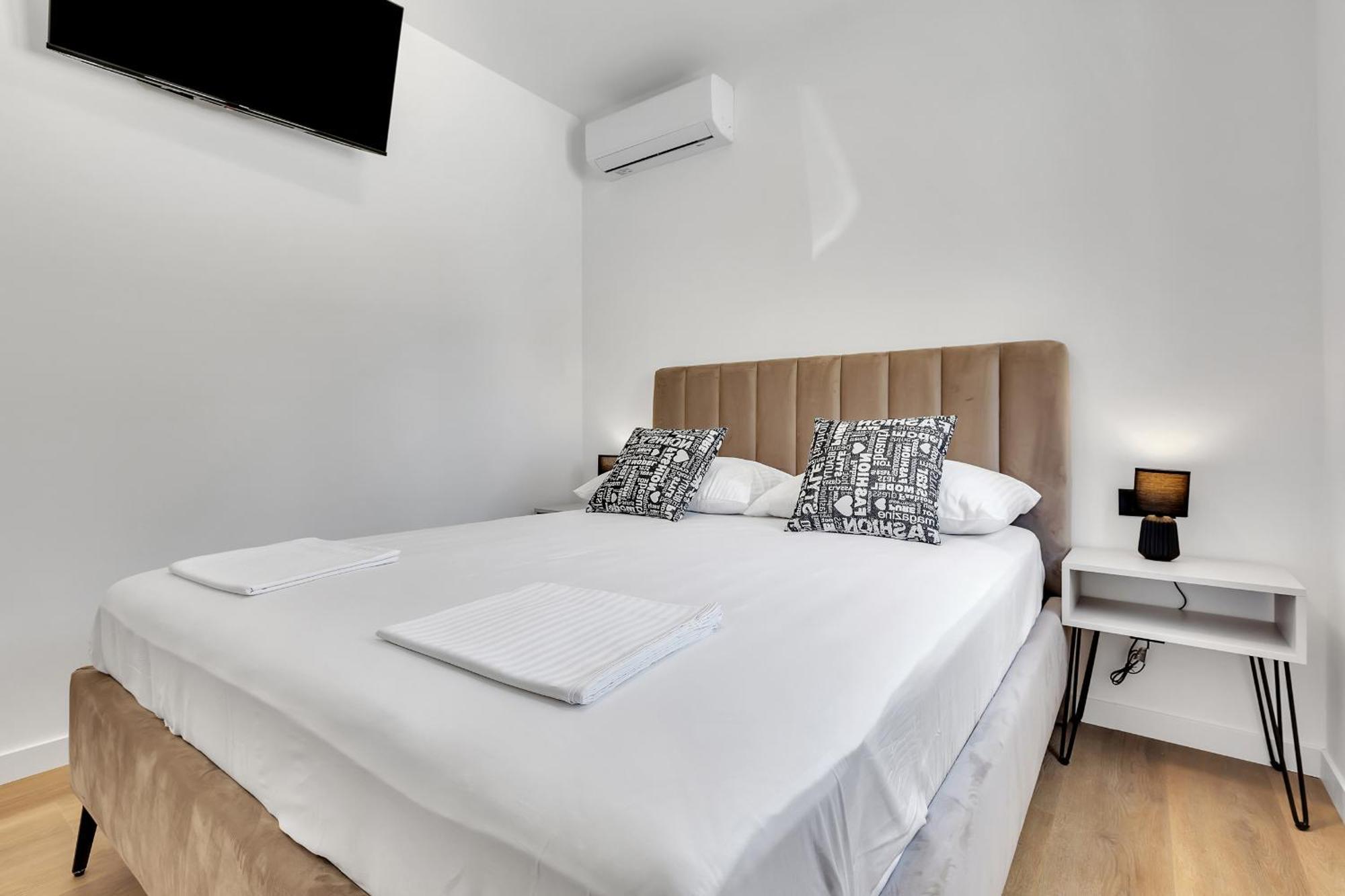Villa Lito - Only 50M From Sea! - Makarska Exklusiv Brela Buitenkant foto